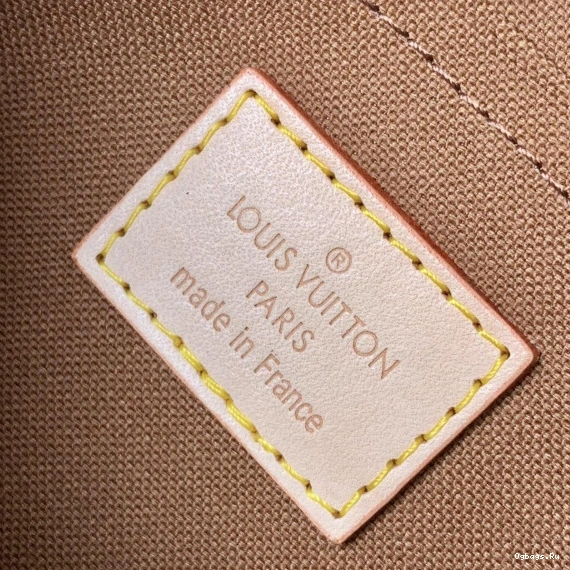 VUITTON DIGITAL ACCESSOIRES POCHETTE - MULTI EXCHANELUSIVE PRELAUNCH LOUIS 0331